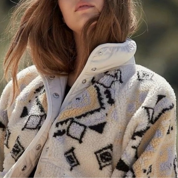 Free People Movement Small Hit the Slopes Tribal Print Fleece Teddy Jacket - Picture 5 of 15